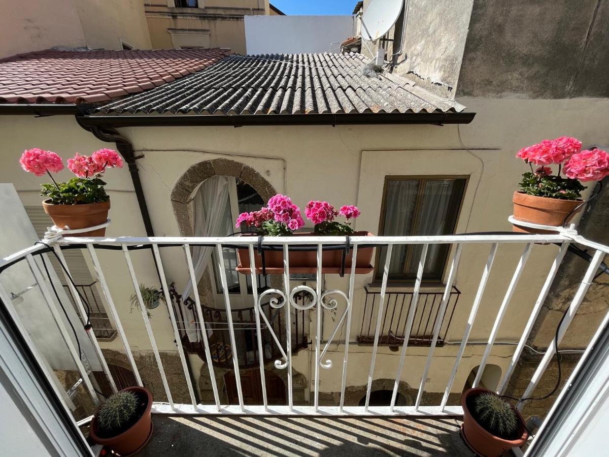 Pizzo Central House Buitenkant foto